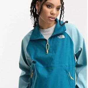 The North Face Class V pullover jacket in blue and teal, Ladies XL - NWT!